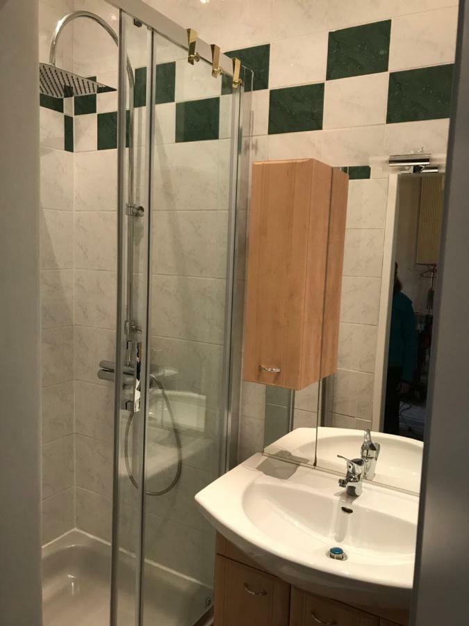 88M² Grosses Apartment Im 1. Stock Βιέννη Εξωτερικό φωτογραφία