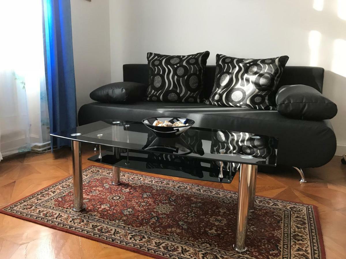 88M² Grosses Apartment Im 1. Stock Βιέννη Εξωτερικό φωτογραφία