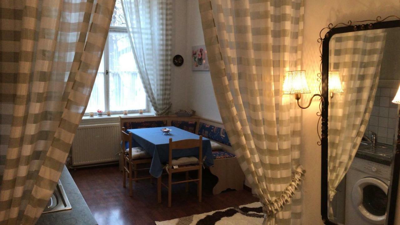 88M² Grosses Apartment Im 1. Stock Βιέννη Εξωτερικό φωτογραφία
